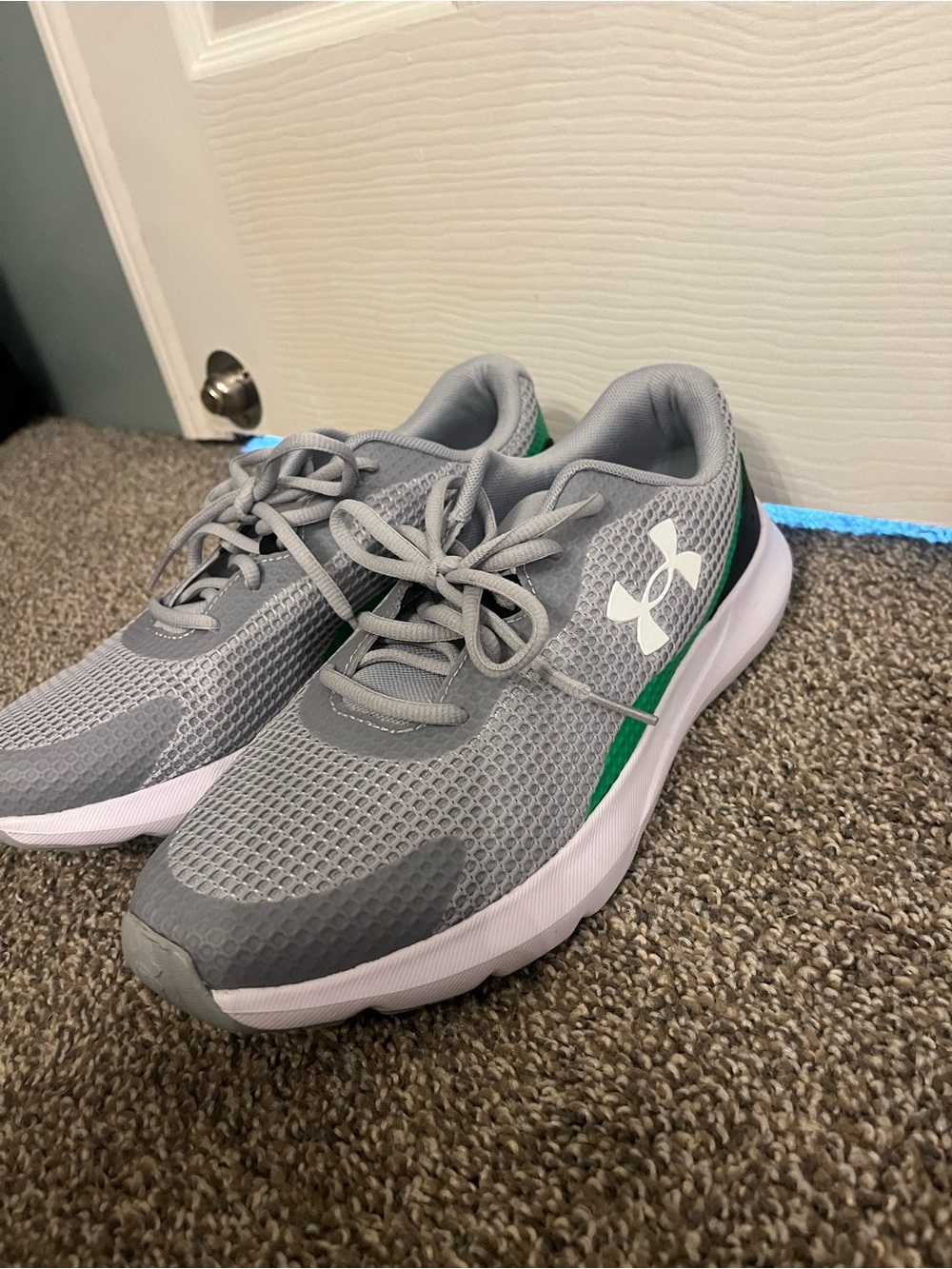 Men Under Armour Surge
